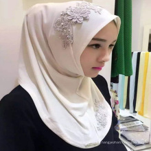 Heißer Verkauf Hijab bedeckt islamischen islamischen Arabric Chiffon- hijab einfachen Damenschal neue Art mit einer Kappe